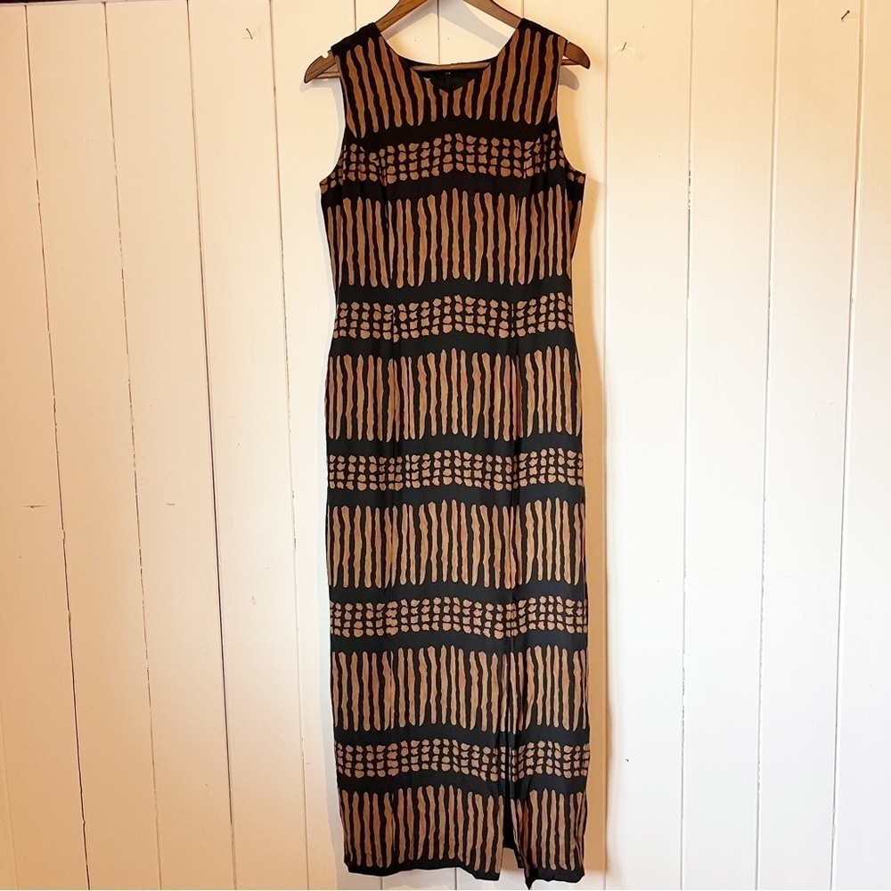 Patrick Collection Black and Rust Patterned Maxi Dress. Size 10. - Picture 2 of 10